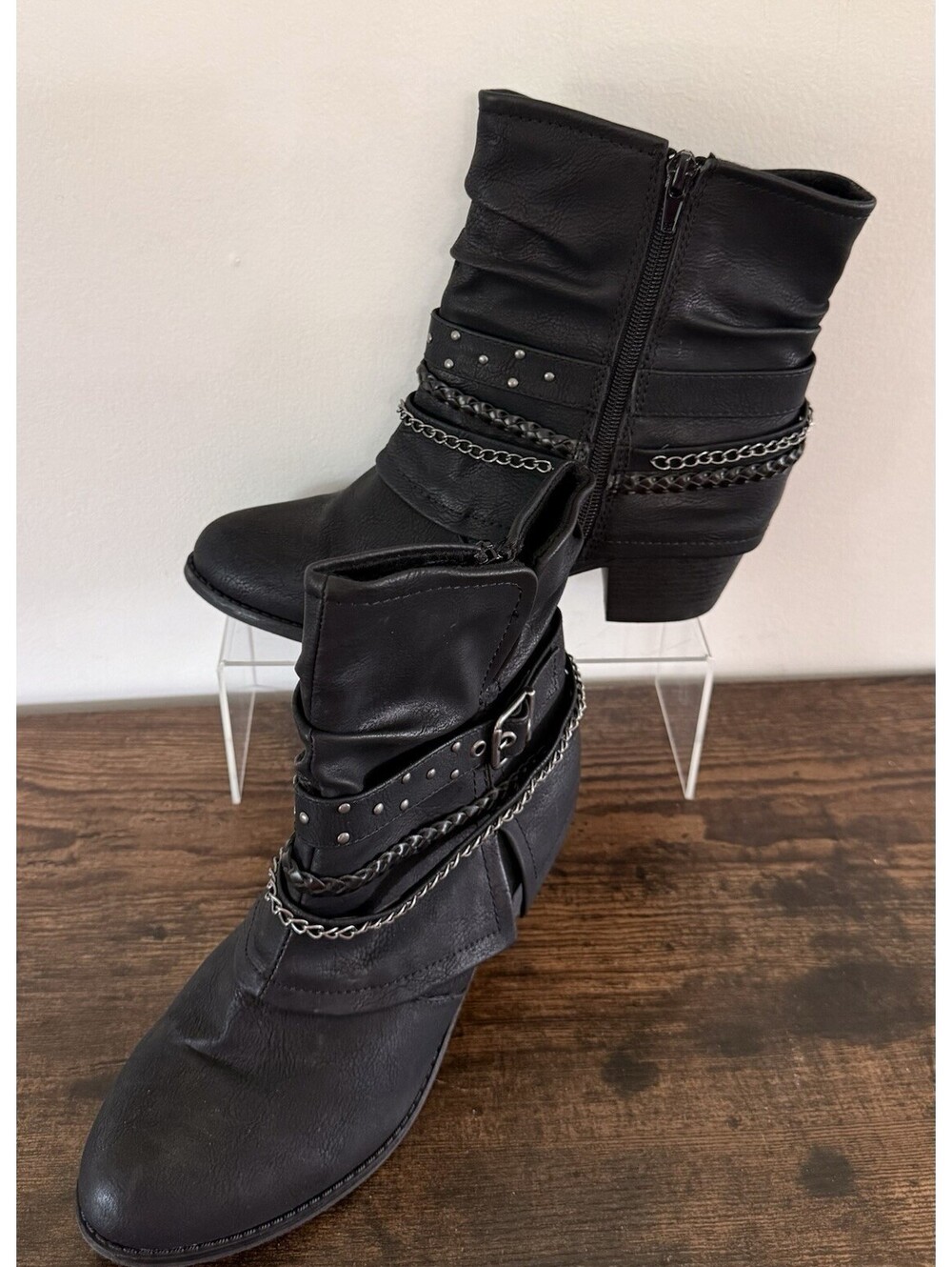 Jellypop Women's Kate Boot Black Size 9M Silver Studded Chains 2 In Heel Western